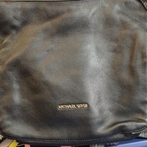 mk shoulder bag